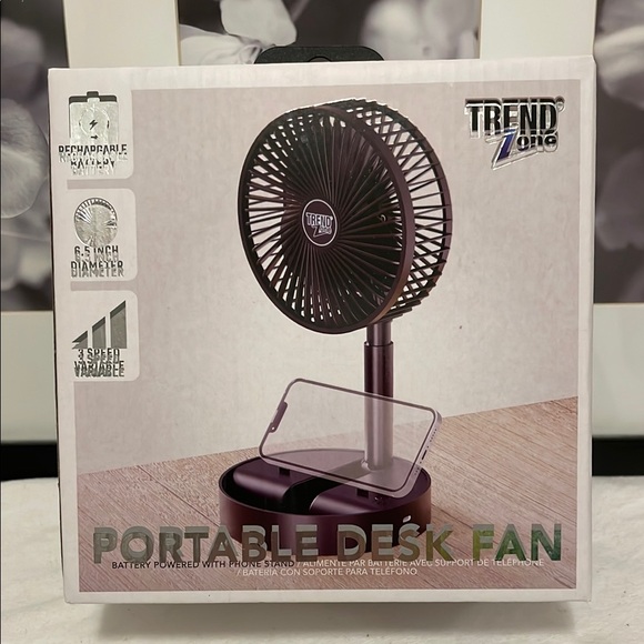 •NIB• TREND ZONE // portable desk fan // 6.5 in // 2 speed // black - Picture 1 of 9